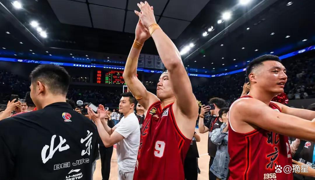 赛地聚焦:CBA常规赛国际比赛日热度飙升;山东男篮强势反弹;管理层满意;身体对抗强度拉满的简单介绍 赛地聚焦:CBA常规赛国际比赛日热度飙升;山东男篮强势反弹;管理层满意;身体对抗强度拉满的简单介绍