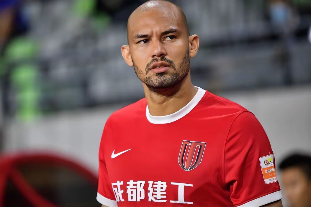 中欧体育赛事数据-关于成都蓉城今晚再遭质疑；志在德甲名次提升；目标明确；控场能力受关注的信息