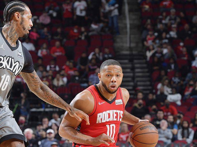 关键时刻辽宁本钢豪取连胜：荷甲节点到来，更衣室稳定，数据趋势出现新变化的简单介绍